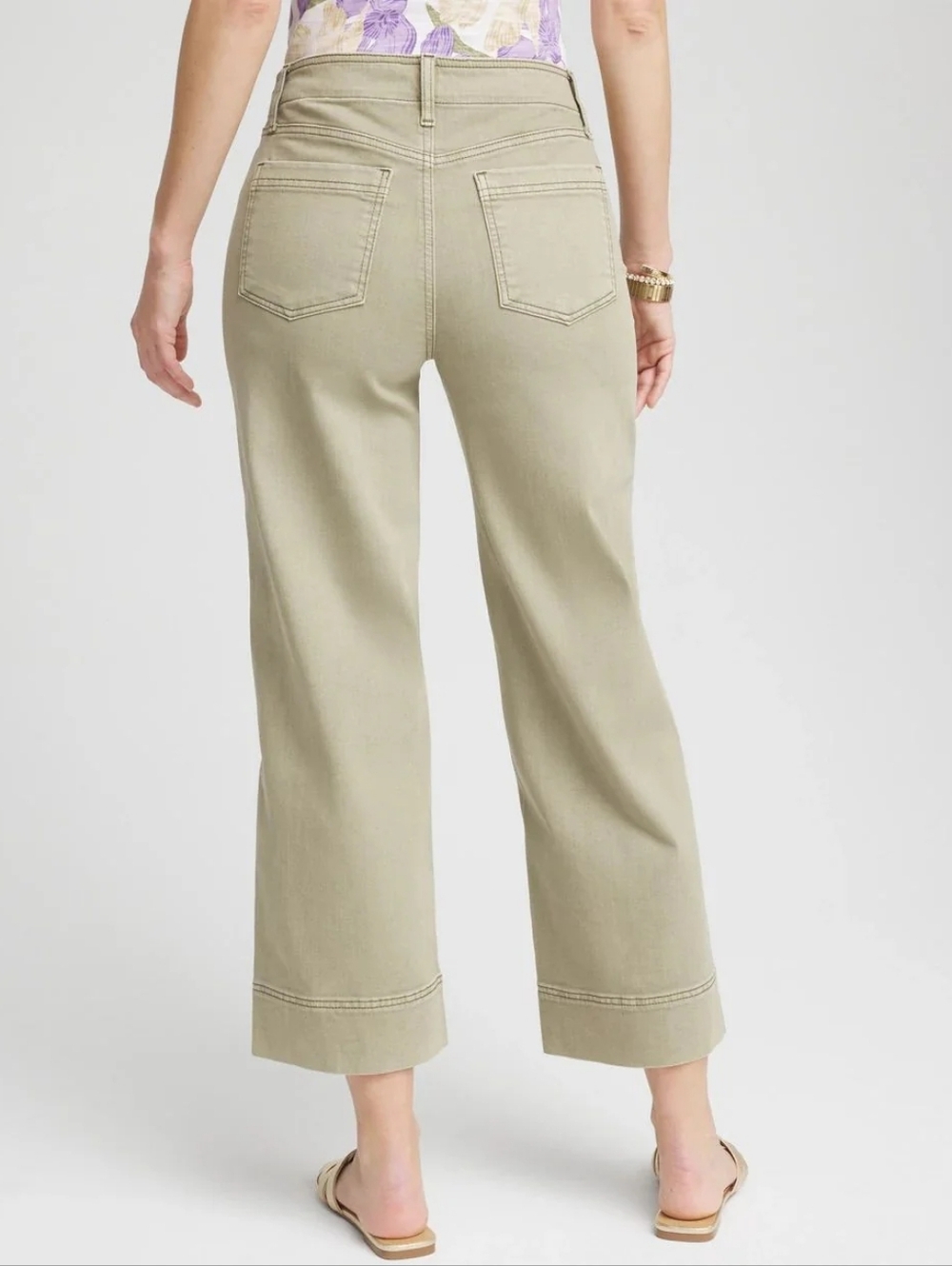 Chico's High Rise Pull On Wide Leg Crop Jeans in Washed Sage Green size 12 - Picture 2 of 16